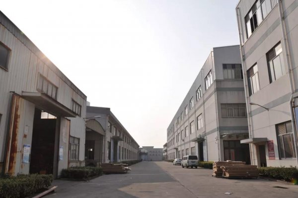 我們也想低調(diào)，只是如今實力不允許我們這么做